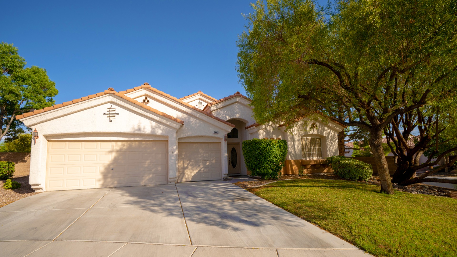 10662 Cosenza Lane Stephanie Napoli The Napoli Group, BHHS Nevada Properties