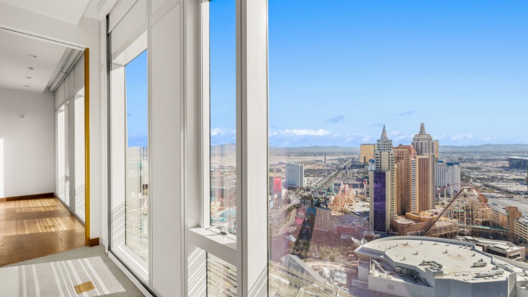 Waldorf Astoria Unit 3302 Stephanie Napoli The Napoli Group, BHHS Nevada Properties