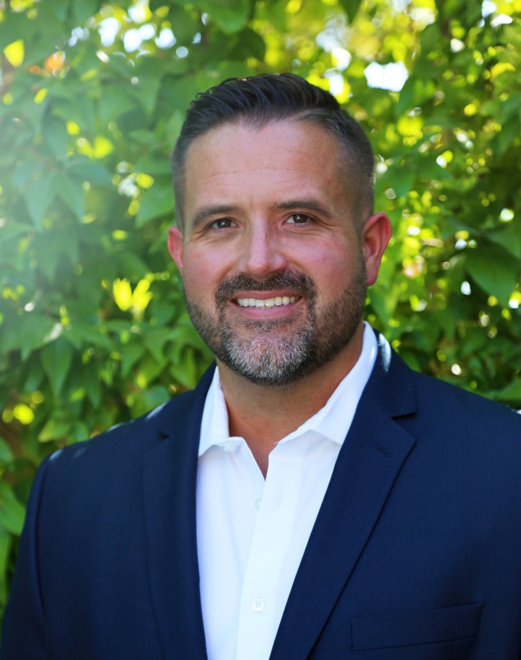 /_image-uploads/profile_photo-agents-agent-26-33571.jpg